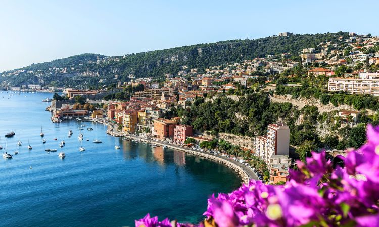 All-in-one-guide-for-visiting-France