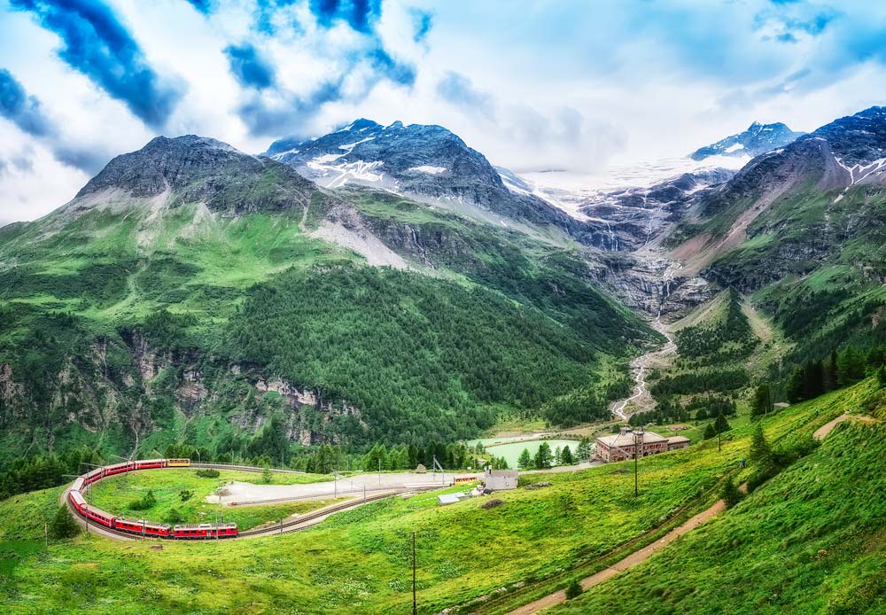 Experience-a-Train-Holiday-Across-Europe-Glacier-Express-Switzerland